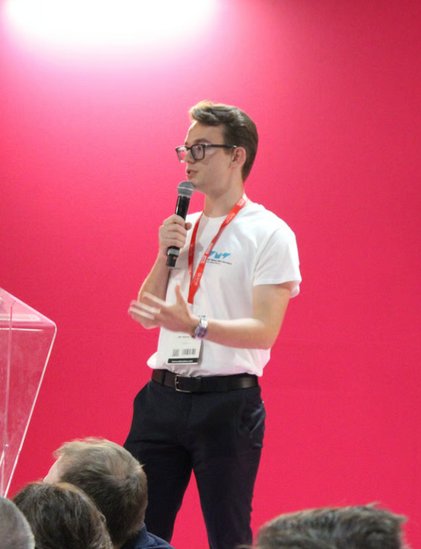Présentation au salon SIANE